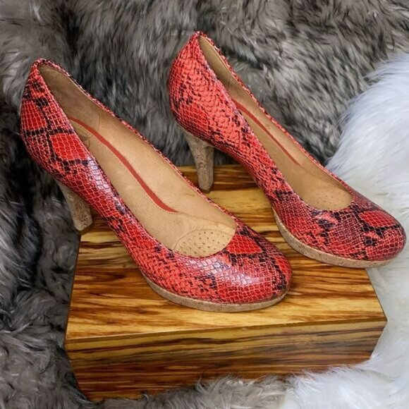 Nurture Kira Red Snakeskin Print Leather High Heel Shoes Women's Size 7.5M - Picture 1 of 9